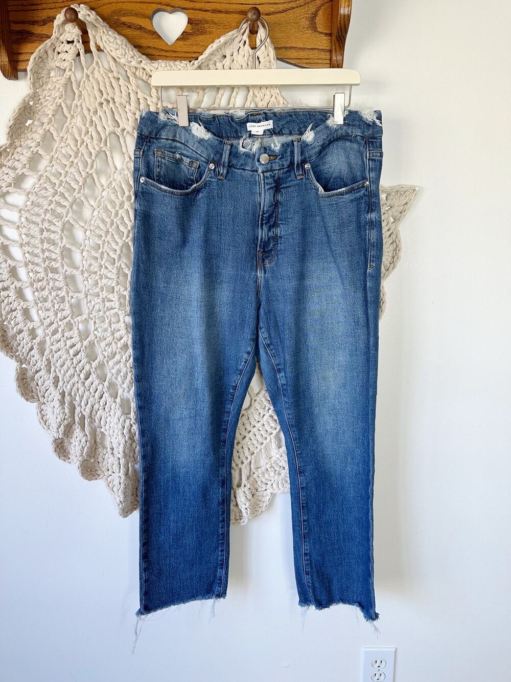 Good American Good Legs Straight Jeans Size 15